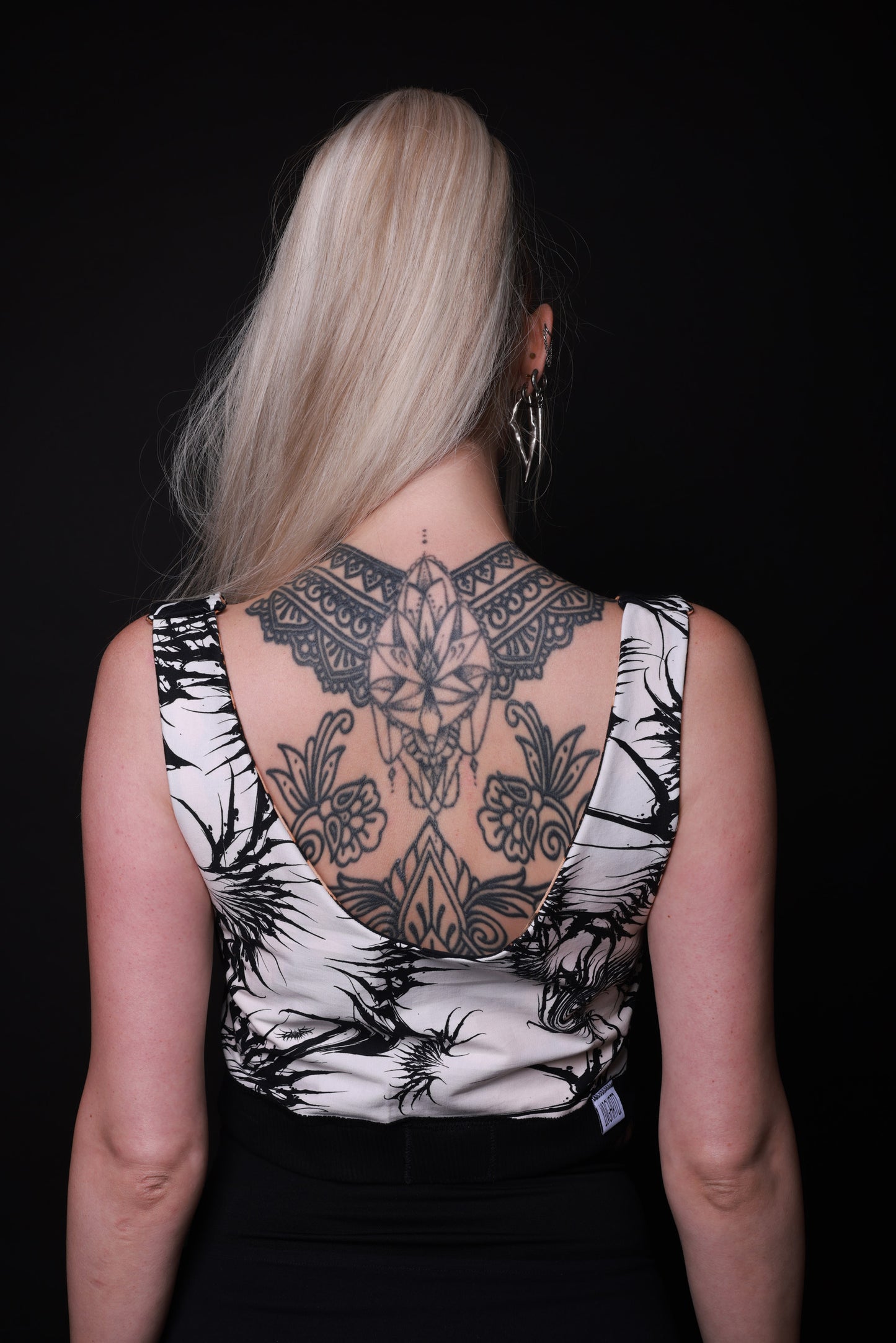 INSIDE OUT TOP