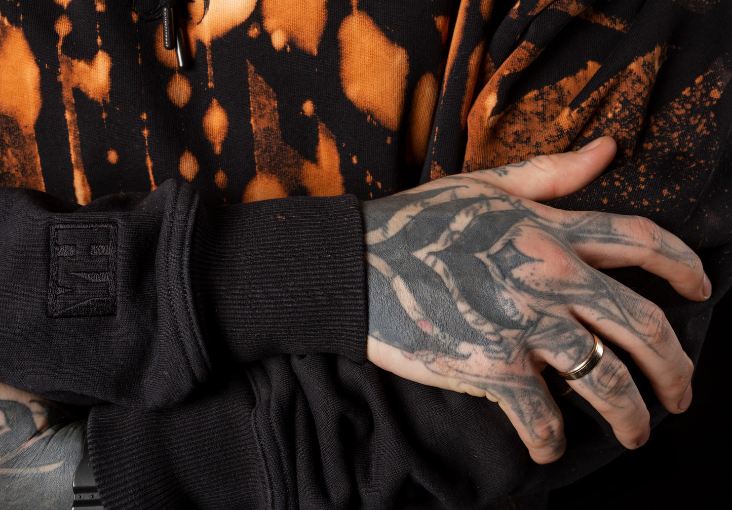 YH BY @PIF.TATTOO.LOVER BENCHMARK HOODIE