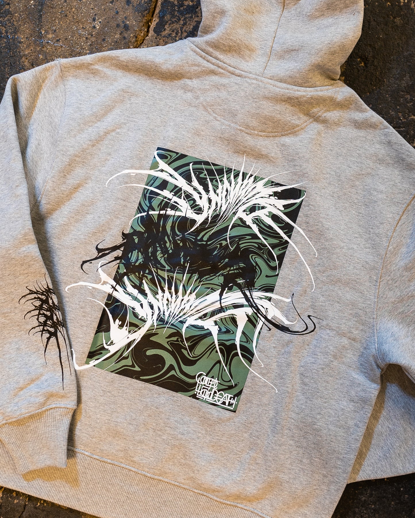 LIQUID DEATH HOODIE -VERSION 1-