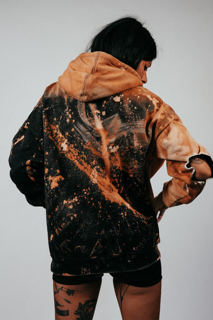 Crossed shoulder hoodie