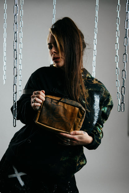 multi SB (small)  gold brown (tattooed by Elena)