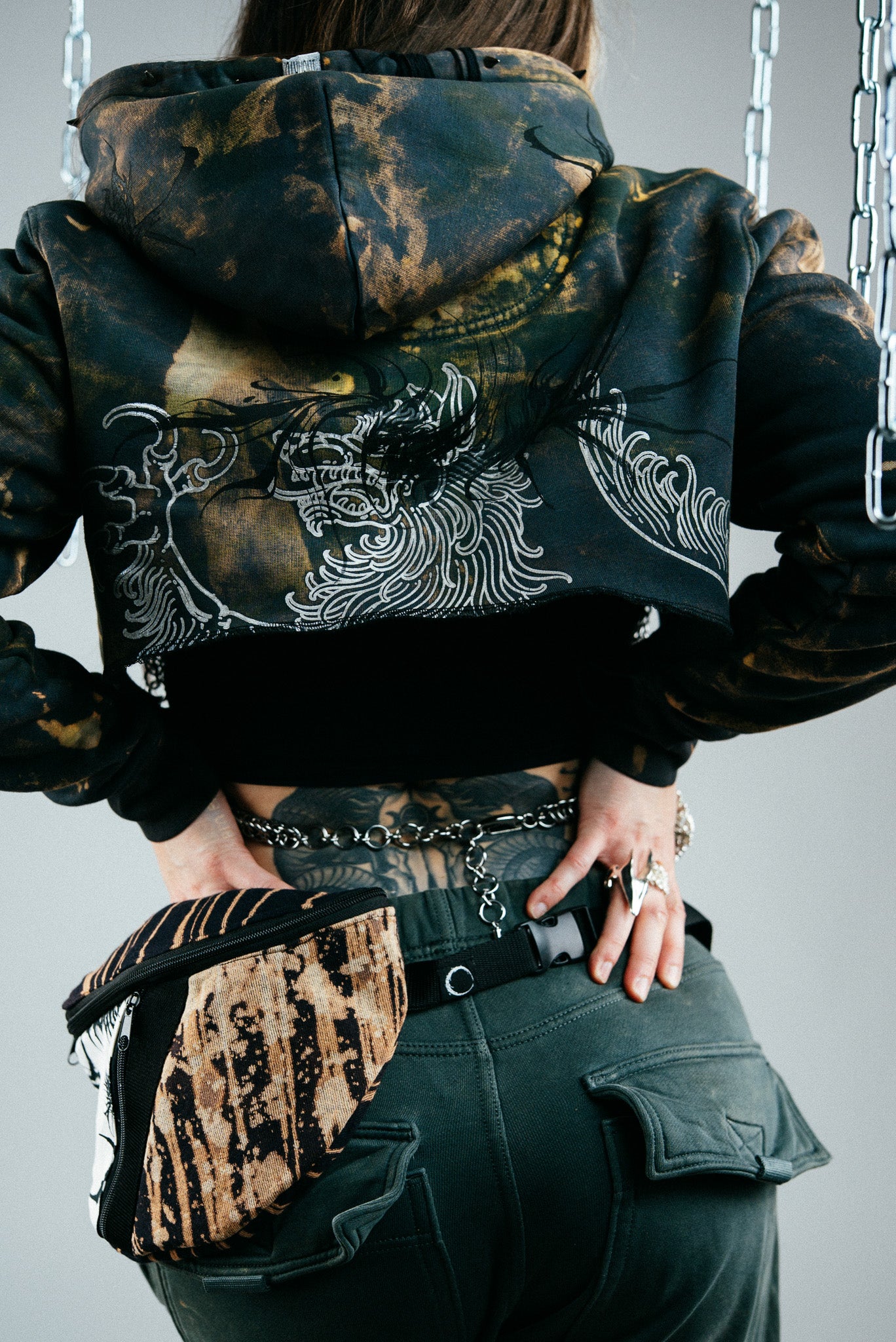 CROPPED REWORKED HOODIE