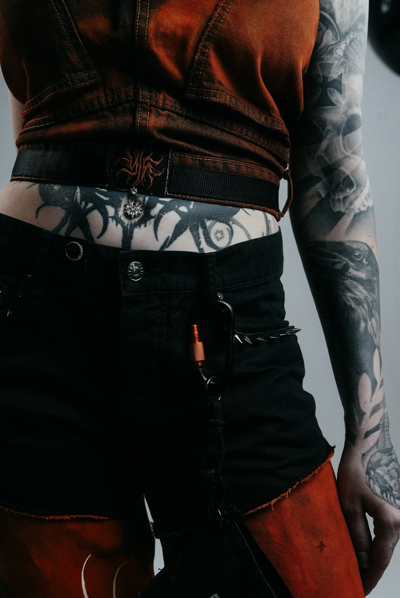 2 colored Jeans