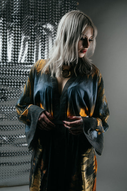 SHINOGA DARK EXTRA LONG KIMONO