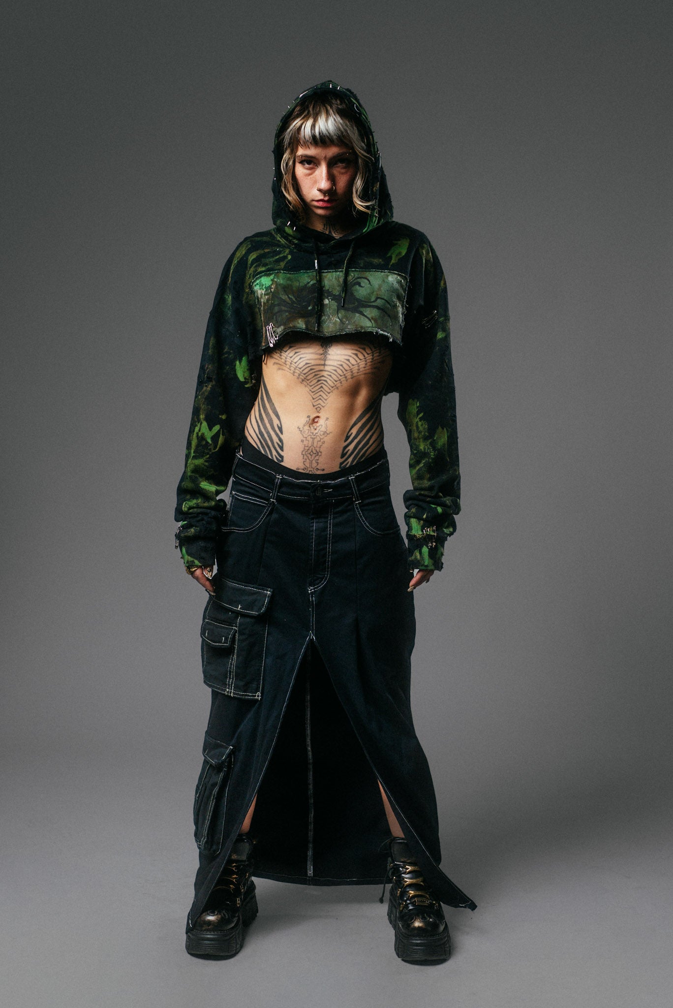 SWAMP CORE CROPPED HOODIE
