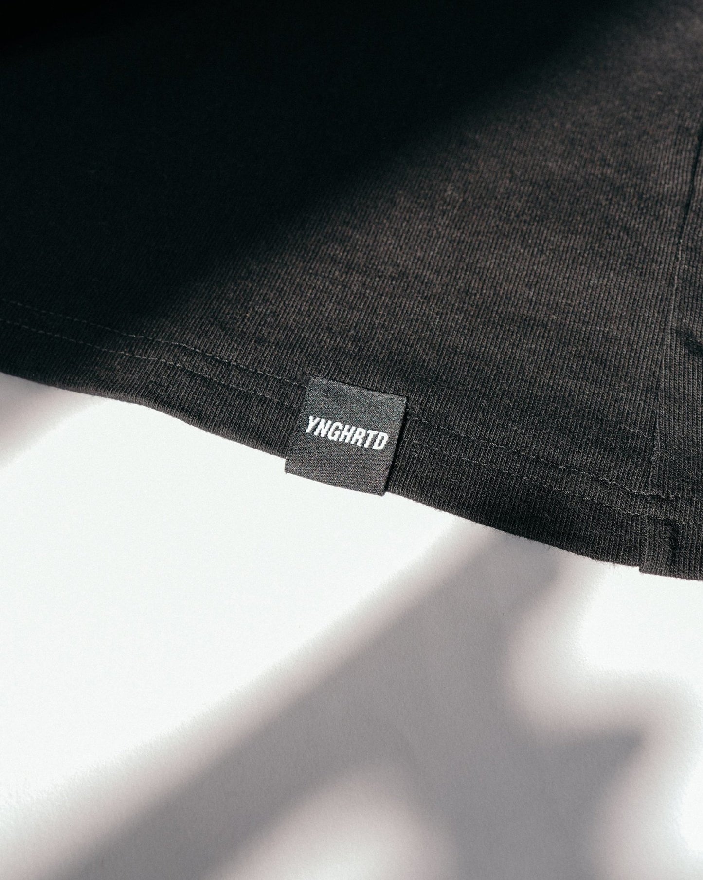 YNGHRTD BENCHMARK SHIRT [PLAIN BLACK] - Younghearted.Clothing @younghearted.cl